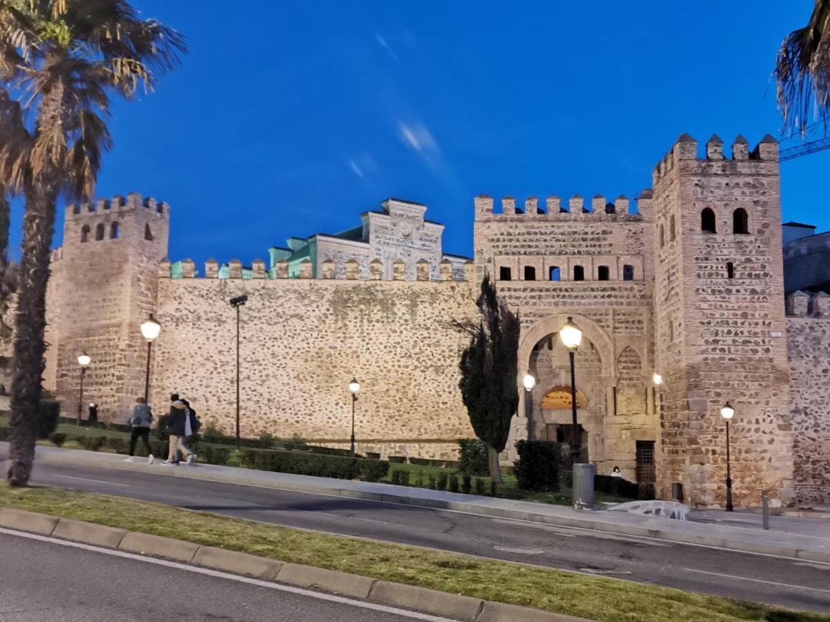 Casa Alfonso Toledo Mas Que Una Casa Un Hogar Exterior foto