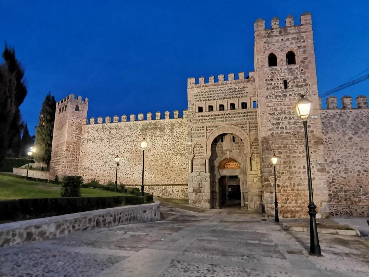 Casa Alfonso Toledo Mas Que Una Casa Un Hogar Exterior foto